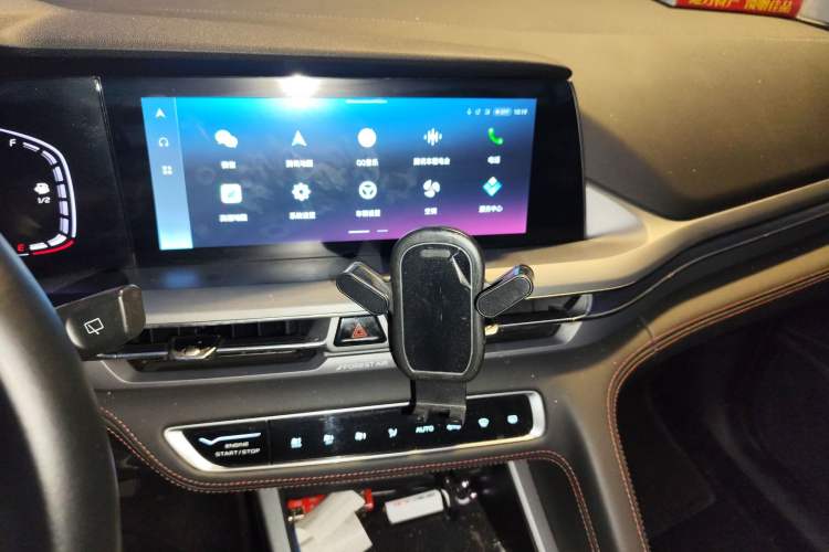 Used Changan CS75 PLUS 2022 Classic Edition 1.5T Automatic Pioneer Model
