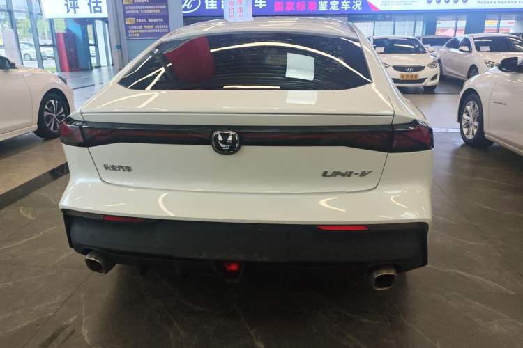 Used CHANGAN UNI-V 2023 1.5T Premium Model Rear