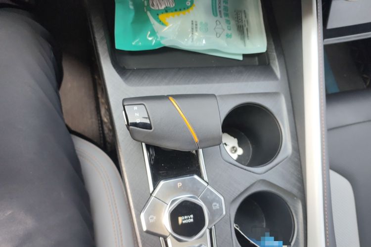 Used Changan UNI-V iDD 2024 Blue Whale Smart Electric iDD 136km Luxury Model