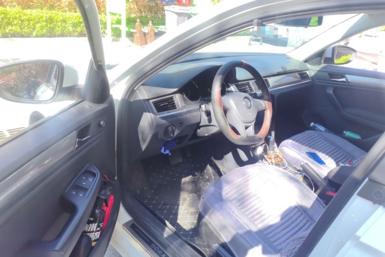 Used Volkswagen Bora 2018 1.5L Automatic Fashion Model