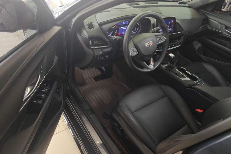 Used Cadillac CT4 2022 28T Fashion Edition Driver Seat