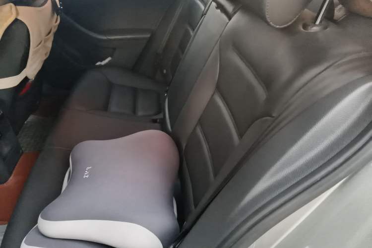 Used Volkswagen Sagitar 2014 1.6L Automatic Comfort Model
