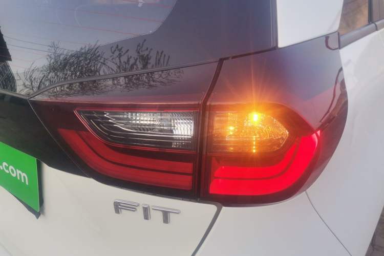 Used Honda Fit 2021 1.5L CVT Trendy Edition Right Rear Taillight