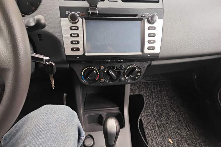 Used Suzuki Swift 2014 1.5L Automatic Fashion Edition