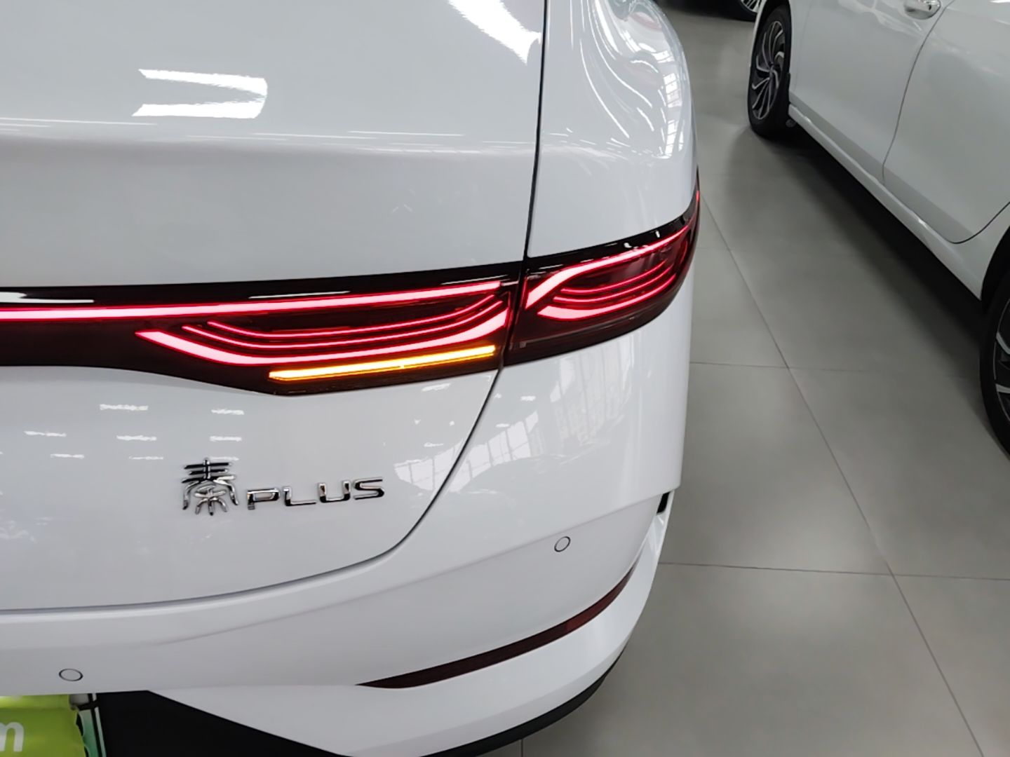 BYD Qin PLUS 2025 DM-i Smart Drive 55KM Leading Model — снимка 9