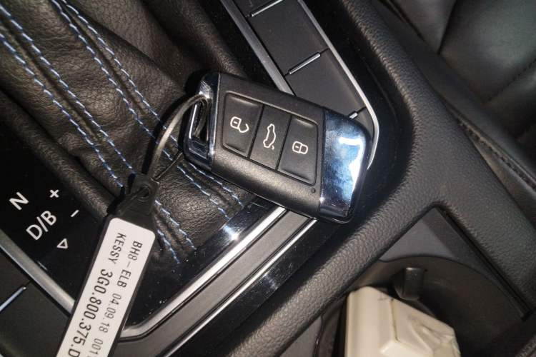 Used Volkswagen Variant New Energy 2019 GTE model
