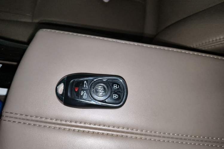 Used Buick GL8 2018 ES 28T Luxury Model China VI Standard