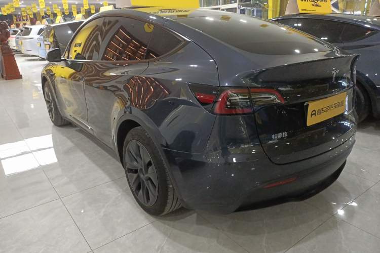 Used Tesla Model Y 2024 Rear-Wheel-Drive Version
