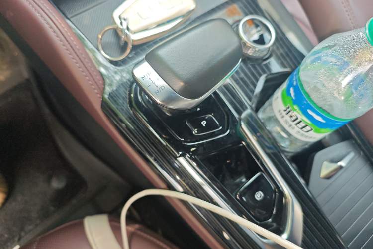 Used Geely Auto Monjaro L 2024 2.0TD High-Power Automatic Two-Wheel Drive Yunqi Version