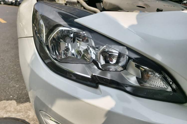 Used Peugeot 408 2014 1.8L Automatic Leading Edition
