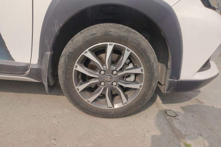 Used Toyota YARiS L Zhi Xuan 2022 X-Trail 1.5L CVT Luxury PLUS Edition Right Front Wheel Hub
