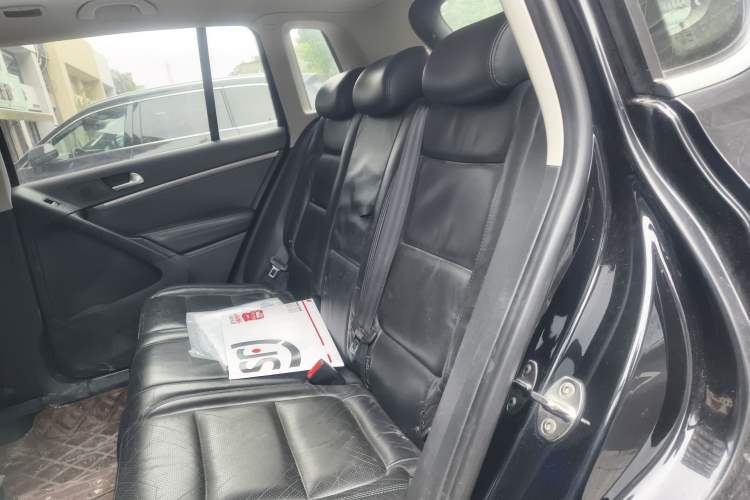 Used Volkswagen Tiguan 2015 1.8TSI Automatic Two-Wheel Drive Luxury Model