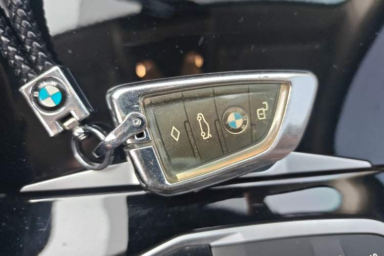 Used BMW 3 Series 2021 Second Facelift 320Li M Sport Package Vehicle Key