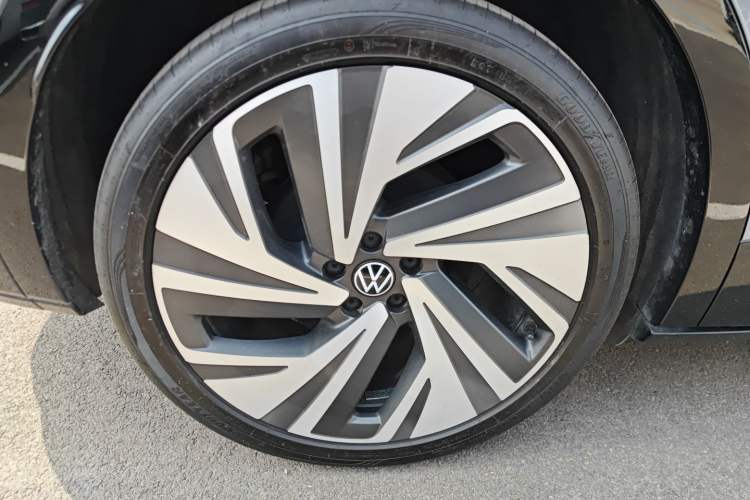 Used Volkswagen ID.4 CROZZ 2024 PRIME
