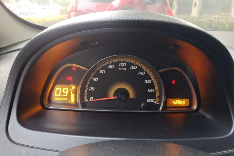 Used Chevrolet Sail 2013 Sedan 1.2L Manual Fashionable Happiness Edition
