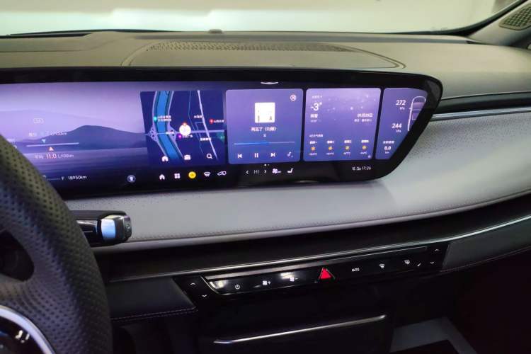 Used Buick GL8 2025 Lu Zun Deluxe Edition