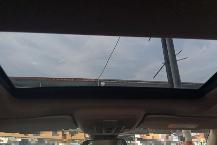 Used Mercedes-Benz M-Class 2015 ML 400 4MATIC Dynamic Model Headliner