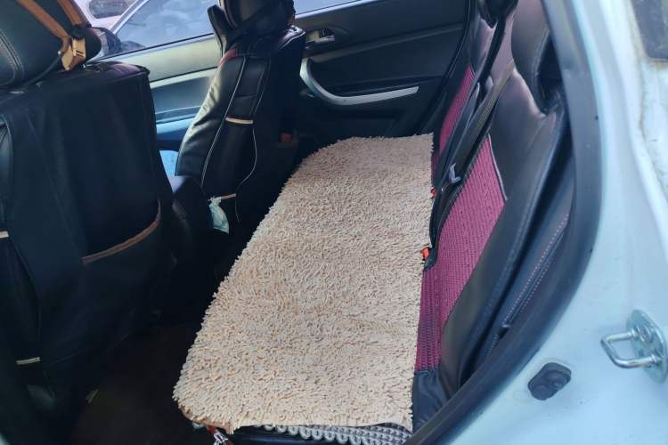 Used Changan CS35 2015 1.6L Automatic Luxury Model China IV Standard