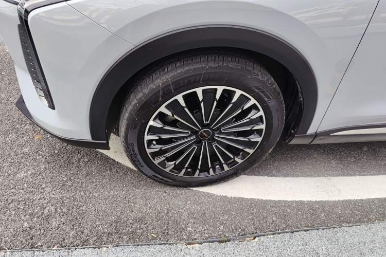 Used EXEED Stellar C-DM 2024 1.5T Long-Range Pro Left Front Wheel Hub