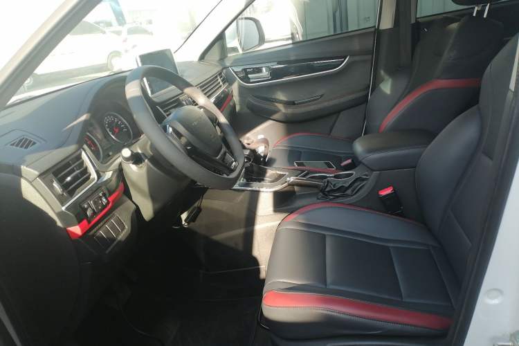 Used FORTHING T5 2021 1.5T Automatic Comfort Version