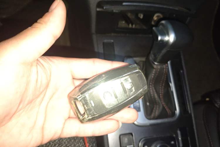 Used Haval H6 Coupe 2018 Blue Label 1.5T Automatic Two-Wheel Drive Luxury Model Vehicle Key