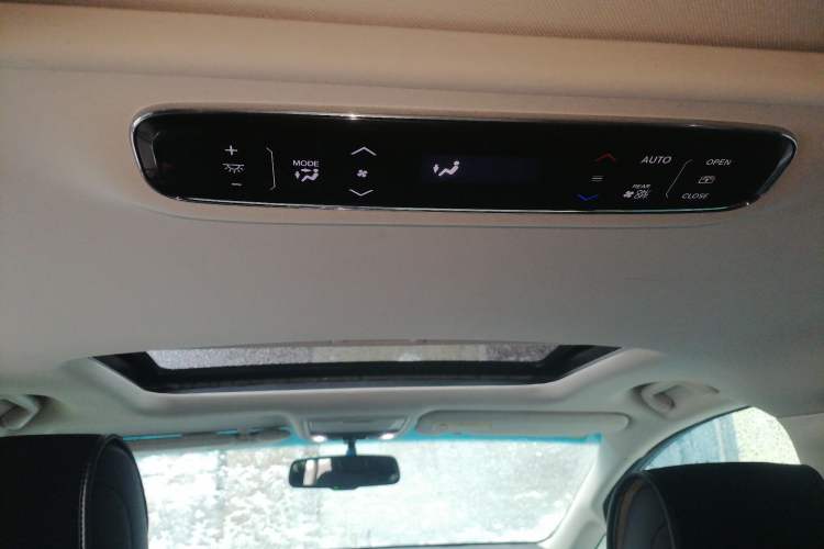 Used Honda Elysion 2016 2.4L Luxury Edition