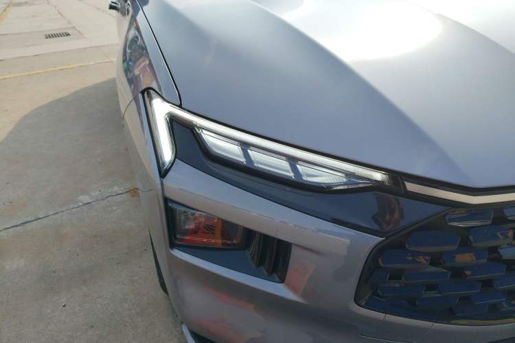 Used Ford Mondeo 2025 2.0T EcoBoost Luxury Version