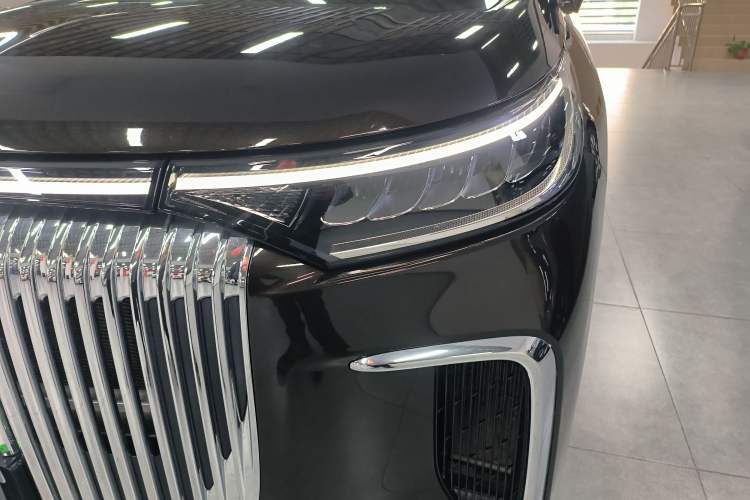 Used VOYAH Dream 2025 PHEV Four-Wheel-Drive Flagship Kunpeng Edition