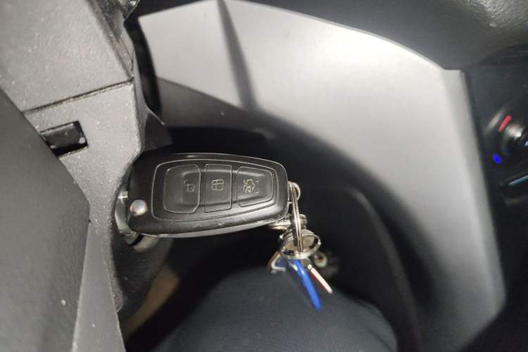 Used Ford Kuga 2015 1.5L GTDi Two-Wheel-Drive Comfort Model