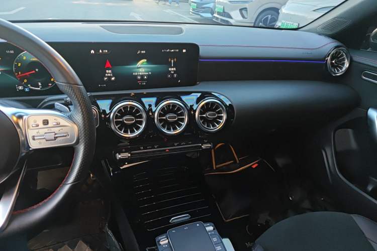 Used Mercedes-Benz CLA 2022-Year Updated CLA 200
