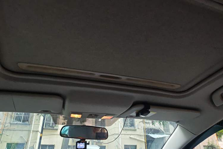 Used Mazda 5 2011 2.0L Automatic Comfort Edition Headliner