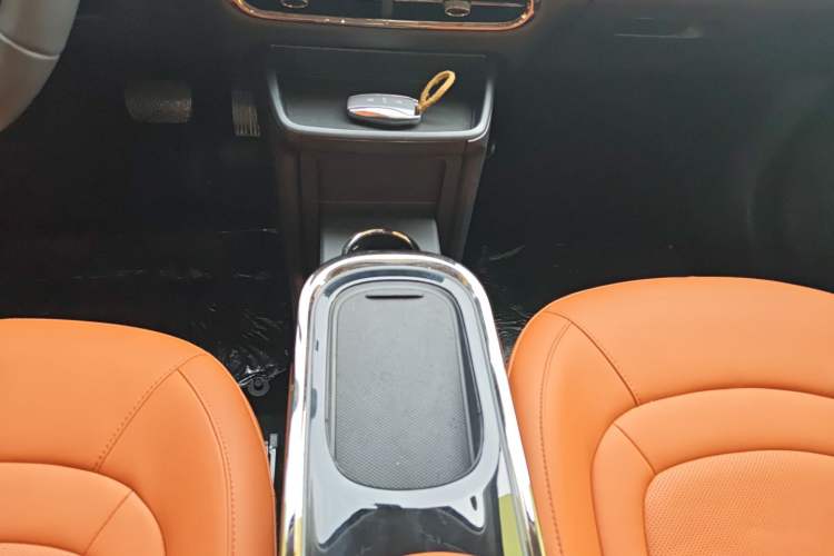 Used JAC Yiwei 3 2024 Beloved Edition 330km Air+
