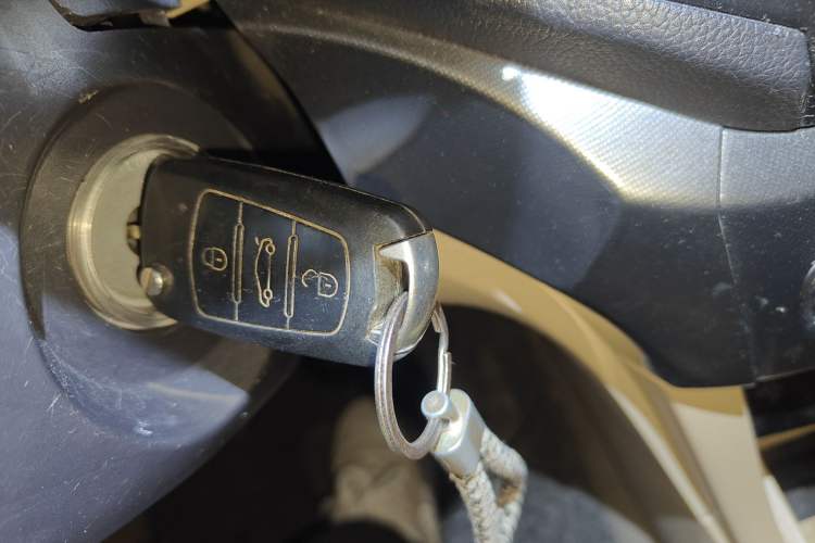 Used Great Wall C30 2015 1.5L AMT Luxury Model
