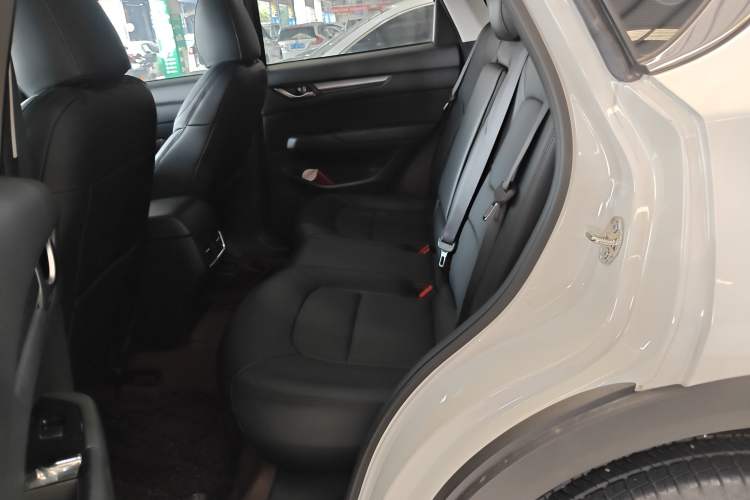 Used Mazda CX-5 2025 2.0L Automatic Two-Wheel Drive Comfort Version
