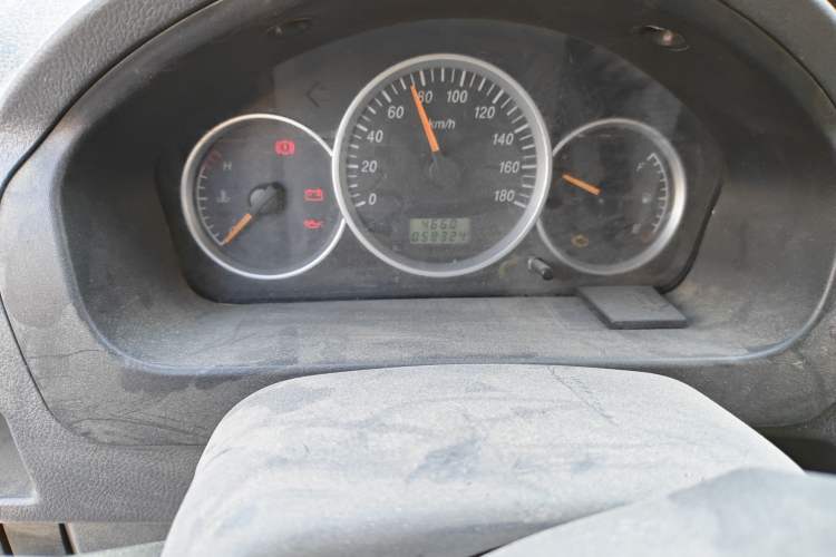 Used Dongfeng Xiaokang K07S 2016 1.0L Practical Version DK10 Odometer Close Up