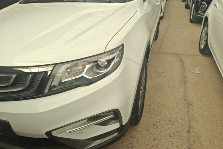 Used Geely Auto Emgrand X7 Sport 2020 1.8TD DCT Two-Wheel Drive Smart Connect 4G-Enabled Version