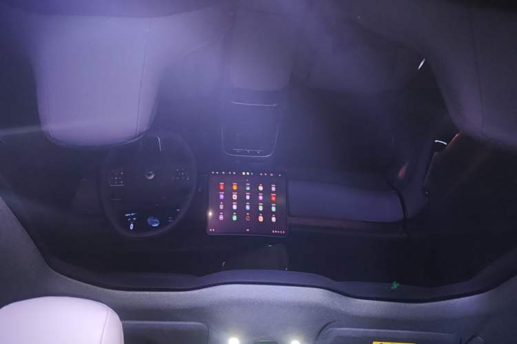 Used Nio ET5T 2025 75 kWh Touring