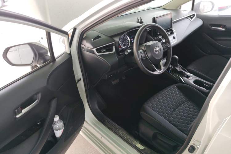 Used Toyota Allion 2021 2.0L Luxury Edition Driver Seat