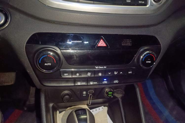 Used Hyundai Tucson 2015 1.6T Dual-Clutch Two-Wheel-Drive Smart Model