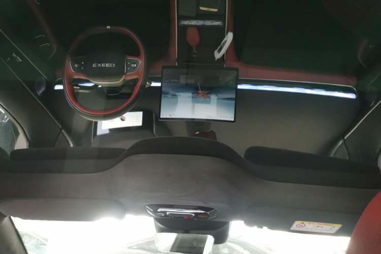 Used EXEED Star Era ES 2025 Extended-Range Max Urban Assisted Driving
