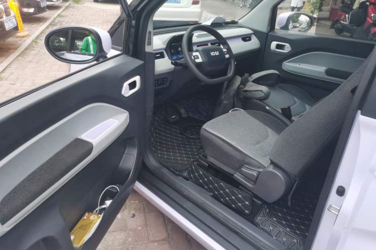 Used Chery QQ Ice Cream 2022 120km Conical Shape Lithium Iron Phosphate