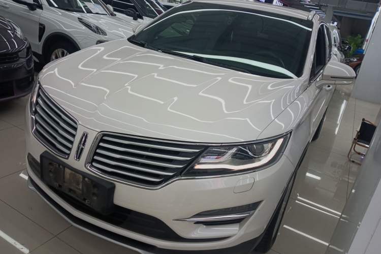 Used Lincoln MKC 2017 2.0T Two-Wheel Drive Deluxe Edition