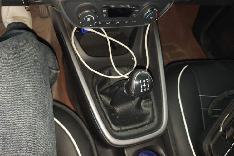 Used Ford Escort 2015 1.5L Manual Fashion Edition