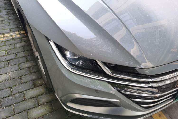 Used Volkswagen FAW-Volkswagen CC 2023 Hunting Vehicle 380TSI Hunter's Heart Edition Right Front Headlight