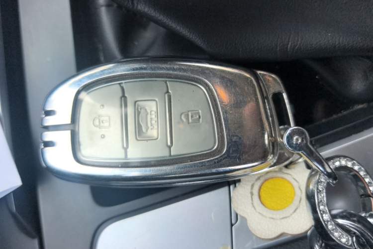 Used Hyundai Elantra (6th Generation / Lingdong) 2016 1.6L Automatic ZhiXuan – Elite Version Vehicle Key