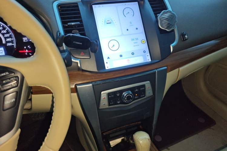 Used Nissan Teana 2011 2.5L XL Advanced Edition
