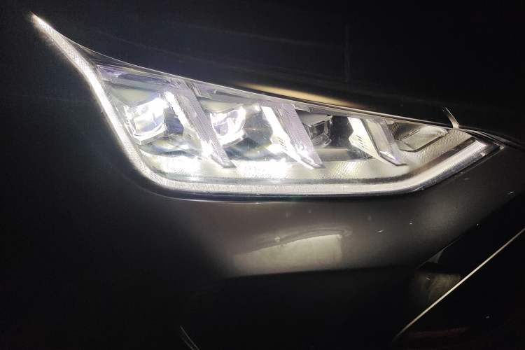 Used BYD Song PLUS New Energy 2021 DM-i 100KM Four-Wheel Drive Flagship PLUS
