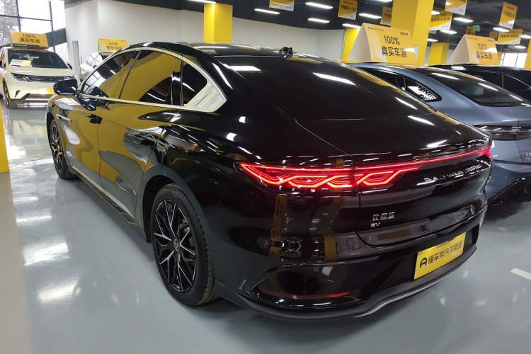 Used BYD Han 2024 EV Glory Edition 610 km All-Wheel Drive "Tian Shen Zhi Jia" Intelligent Driving Model