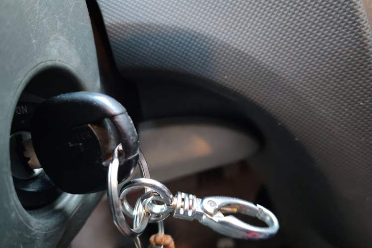 Used Chevrolet Sail 2010 Sedan 1.2L AMT Ideal Edition