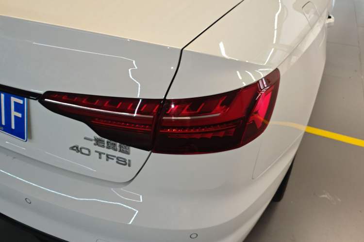 Used Audi A4L 2022 40 TFSI Luxury Dynamic Model